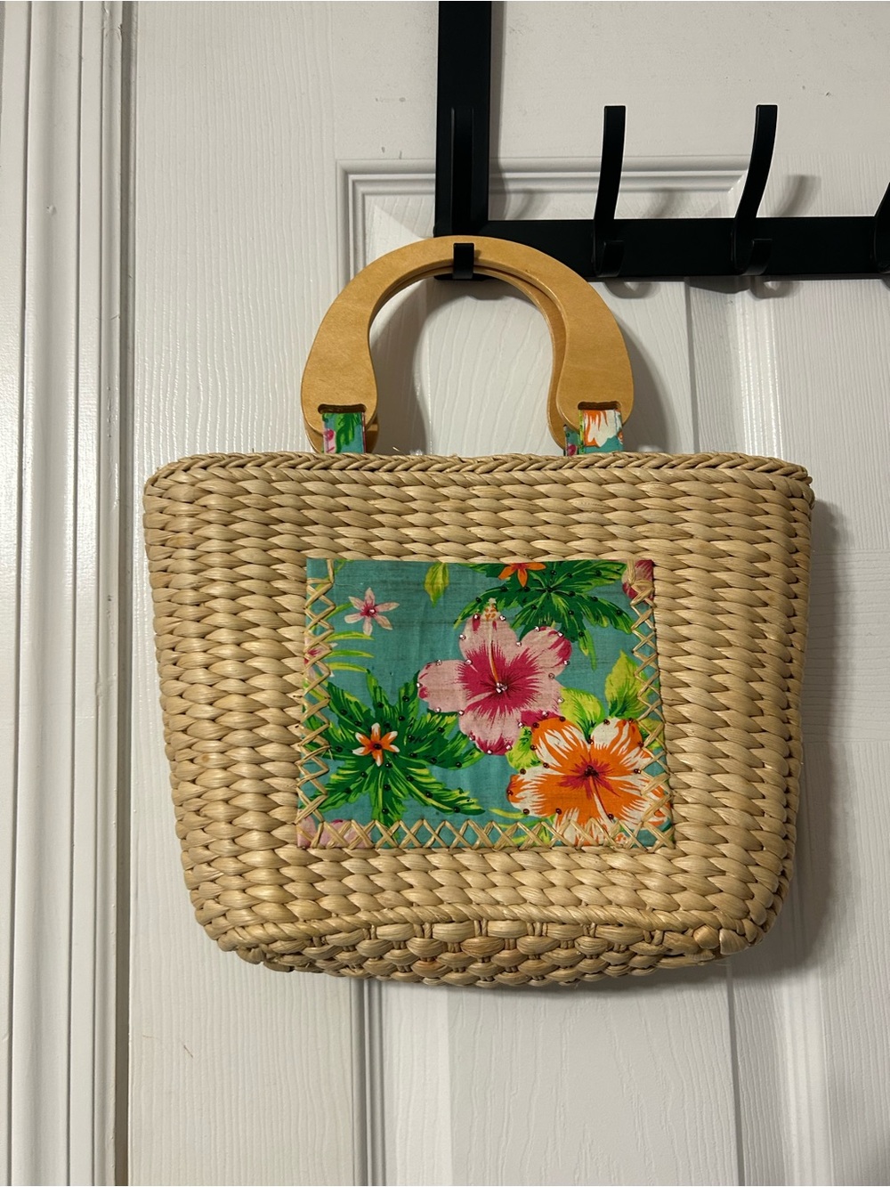 Woven Straw Tote with Floral Patch and Wooden Handles - Natural